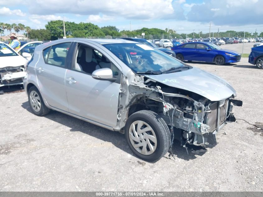 2015 TOYOTA PRIUS C ONE