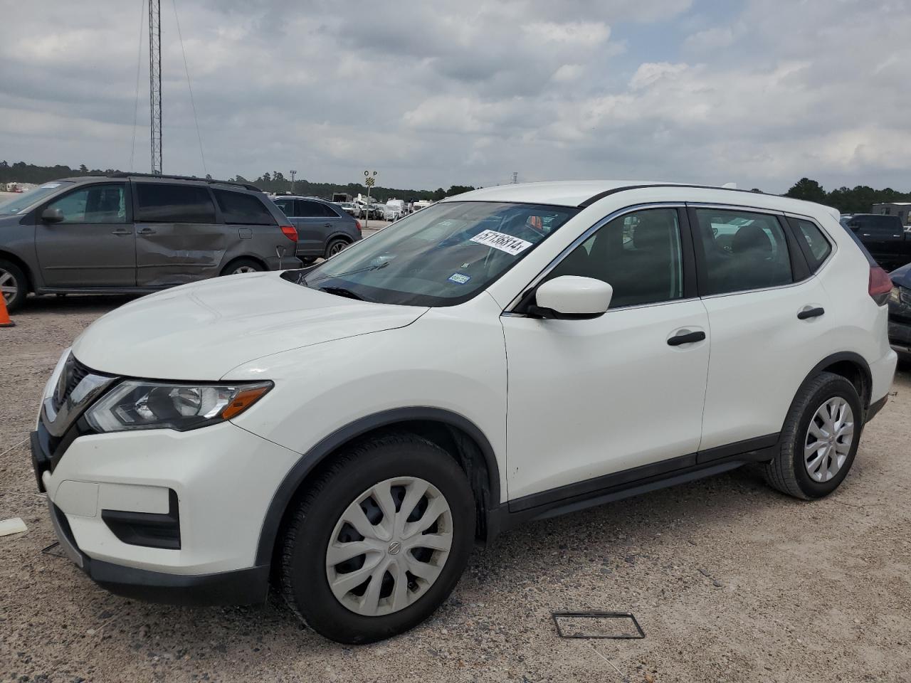 2018 NISSAN ROGUE S