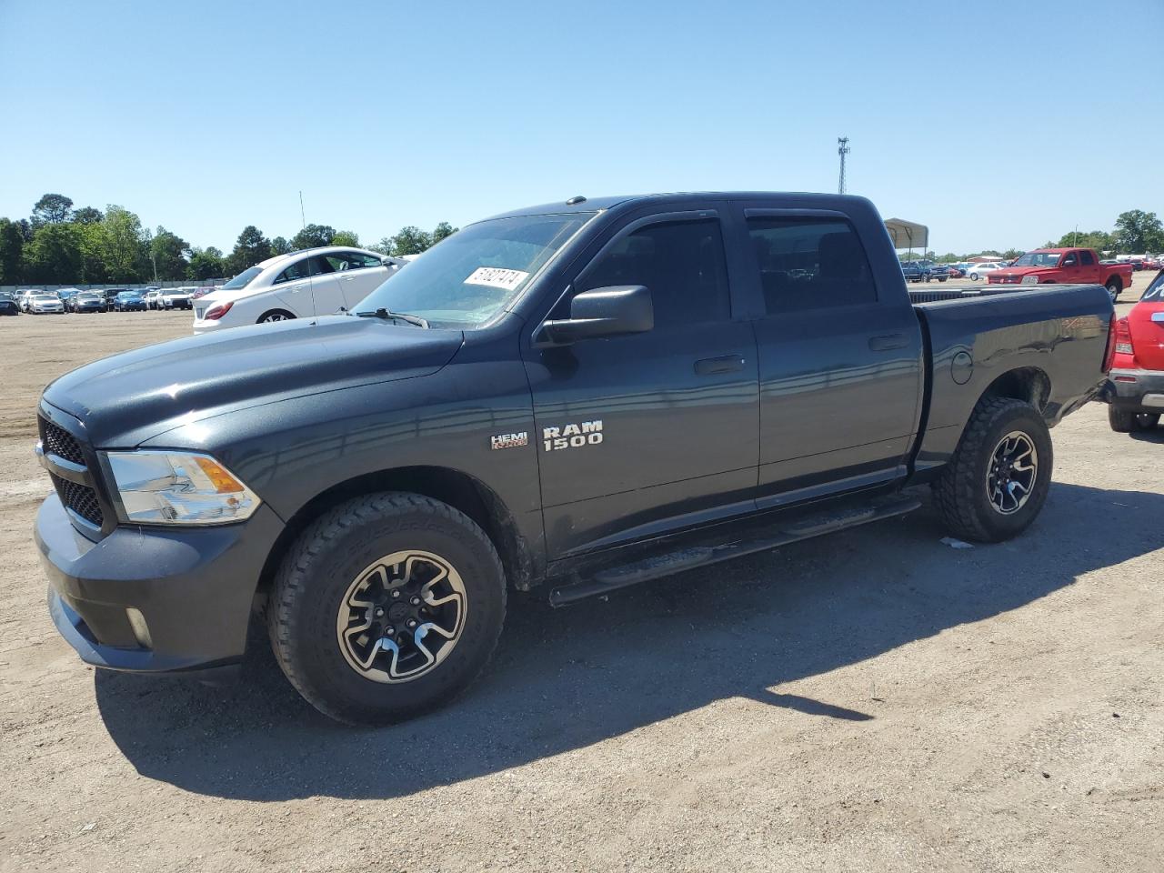 2016 RAM 1500 ST