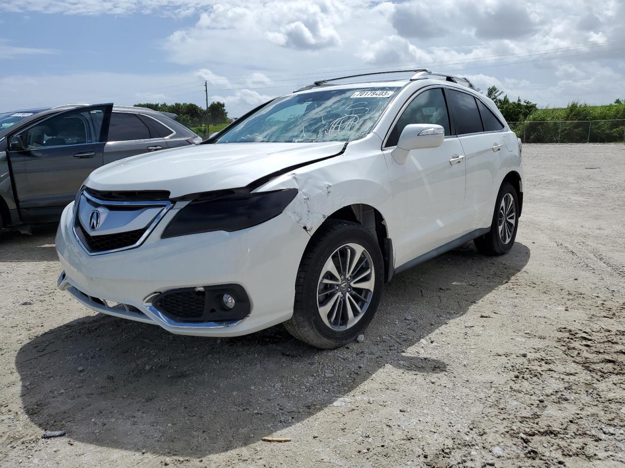 2017 ACURA RDX ADVANCE