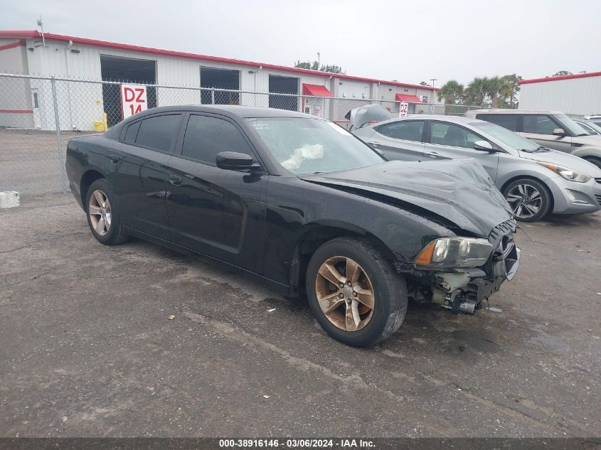 2013 DODGE CHARGER SE