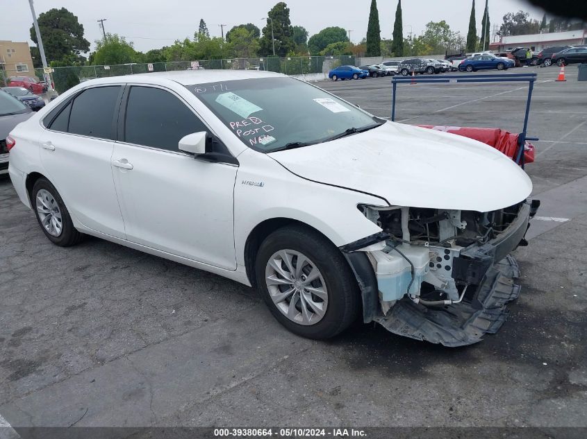 2017 TOYOTA CAMRY HYBRID LE