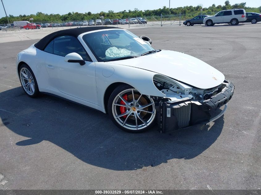 2017 PORSCHE 911 CARRERA 4S