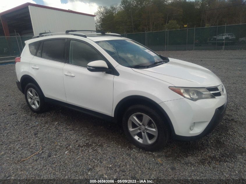 2014 TOYOTA RAV4 XLE