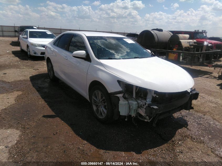 2015 TOYOTA CAMRY SE