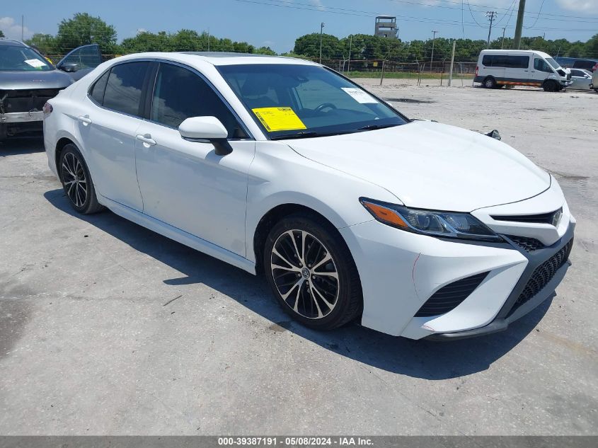 2019 TOYOTA CAMRY SE