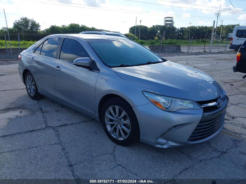 2015 TOYOTA CAMRY HYBRID XLE