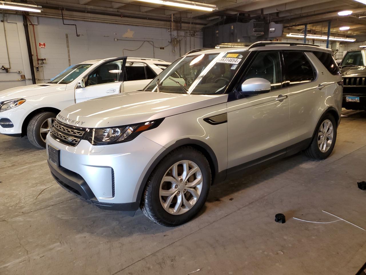 2018 LAND ROVER DISCOVERY SE