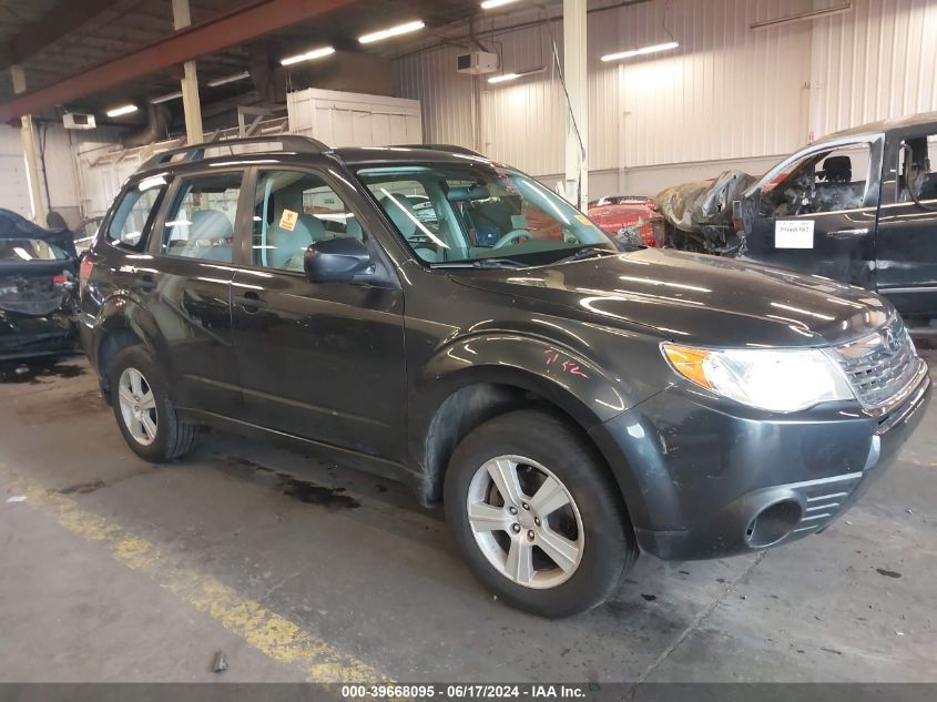 2010 SUBARU FORESTER XS