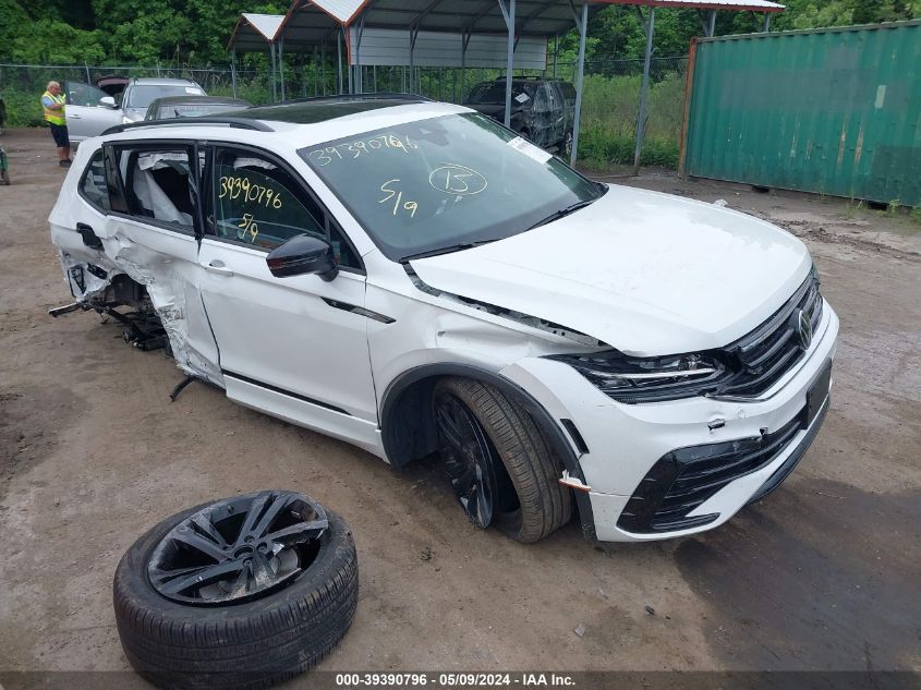 2023 VOLKSWAGEN TIGUAN 2.0T SE R-LINE BLACK