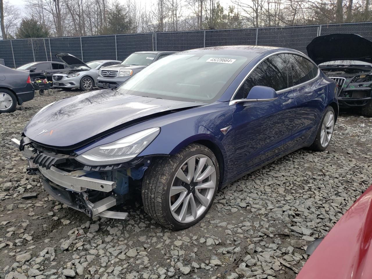 2018 TESLA MODEL 3