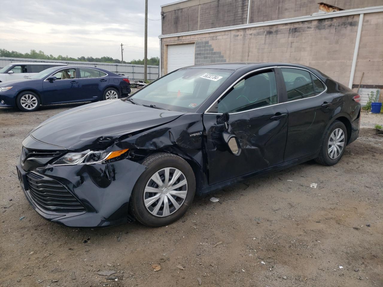 2019 TOYOTA CAMRY LE