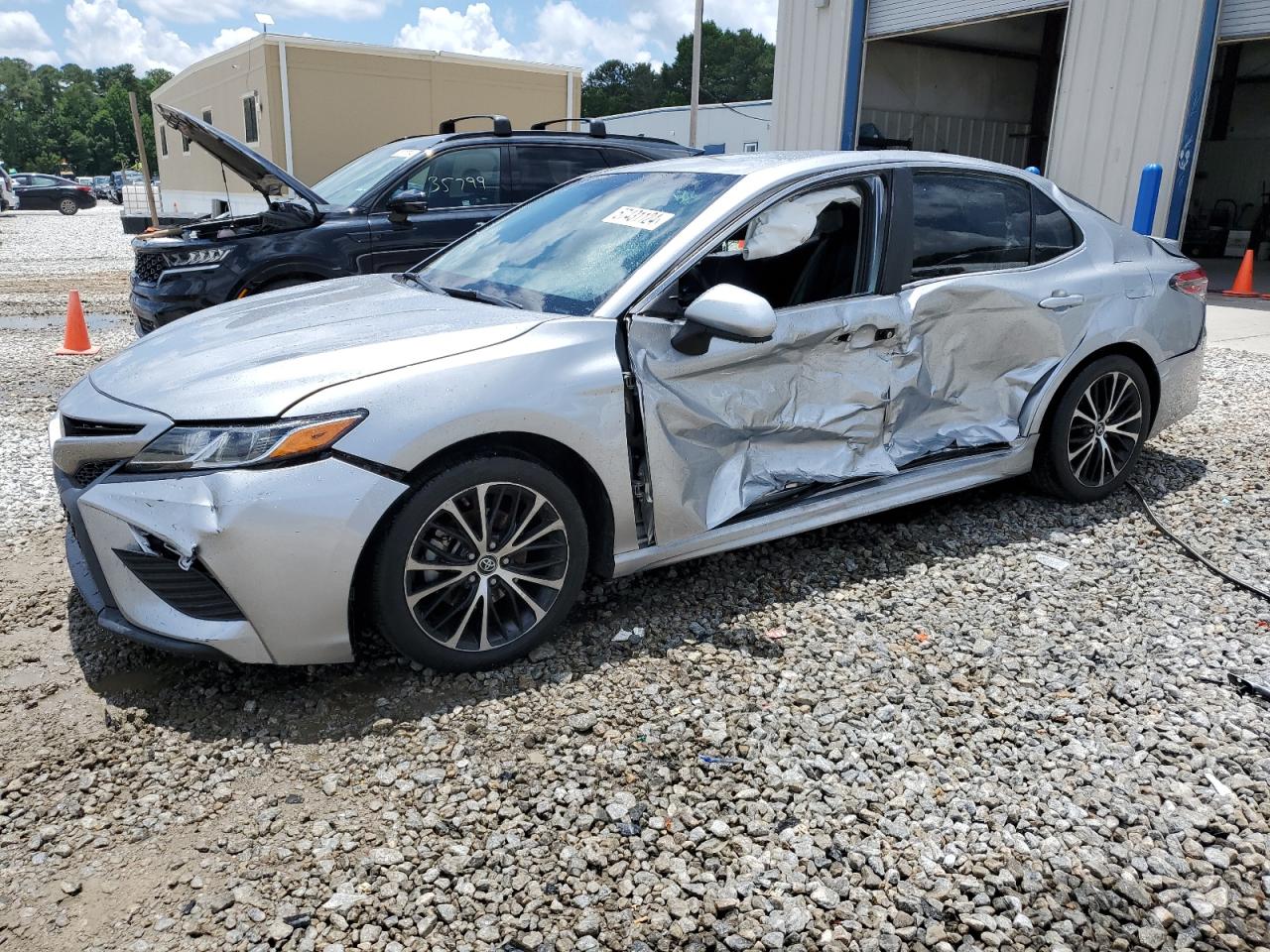 2019 TOYOTA CAMRY L