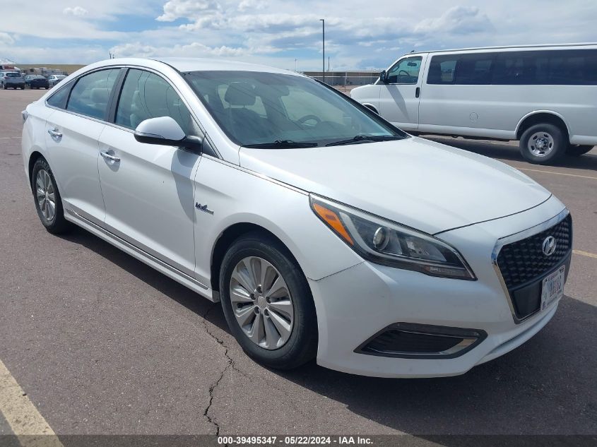 2016 HYUNDAI SONATA HYBRID SE