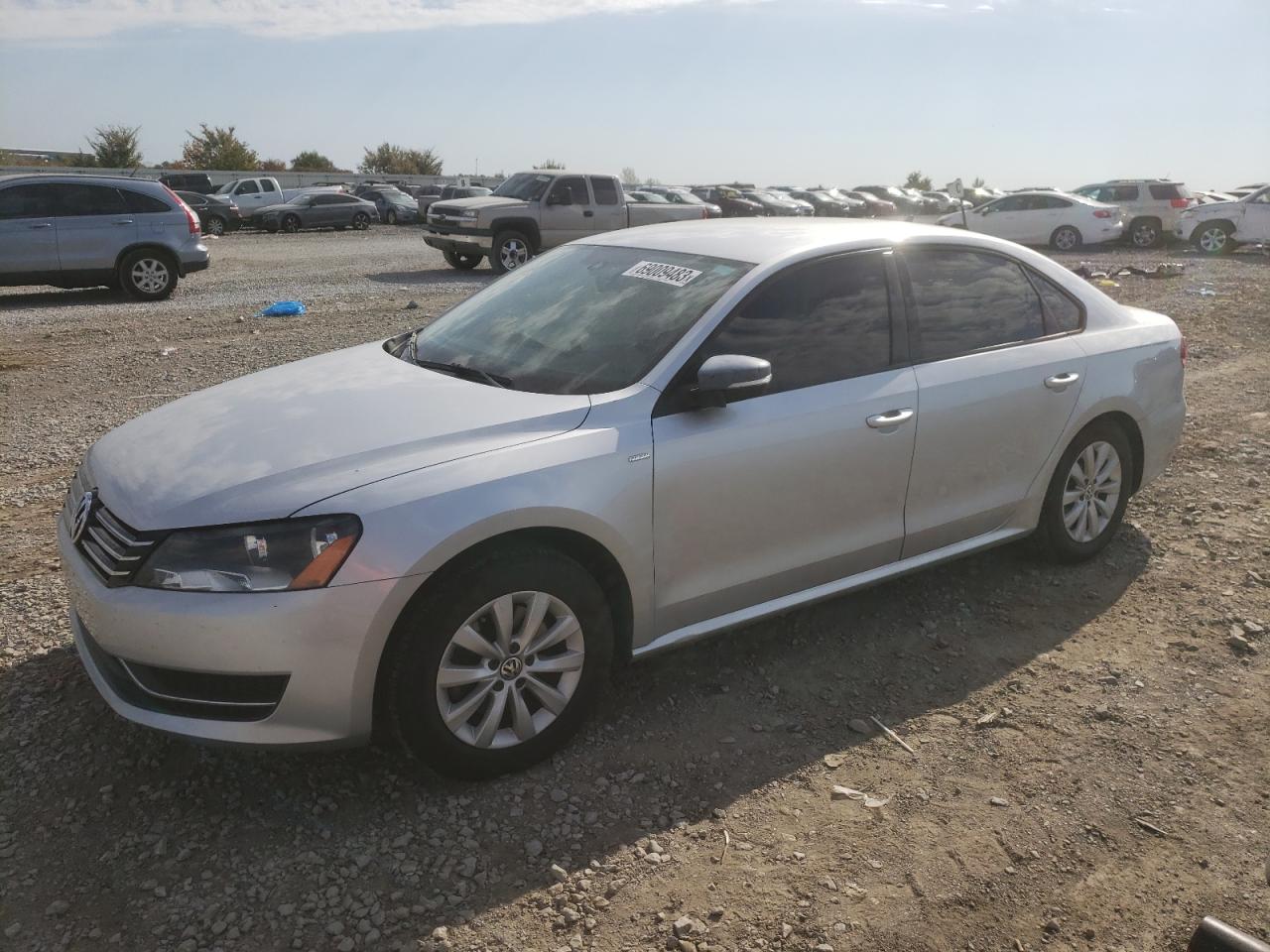 2014 VOLKSWAGEN PASSAT S