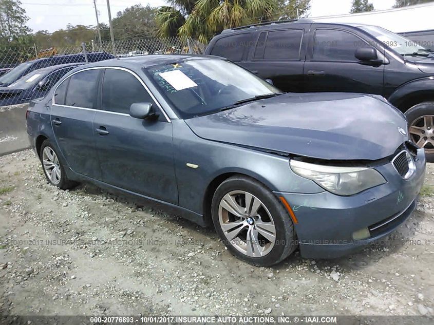 2010 BMW 528I