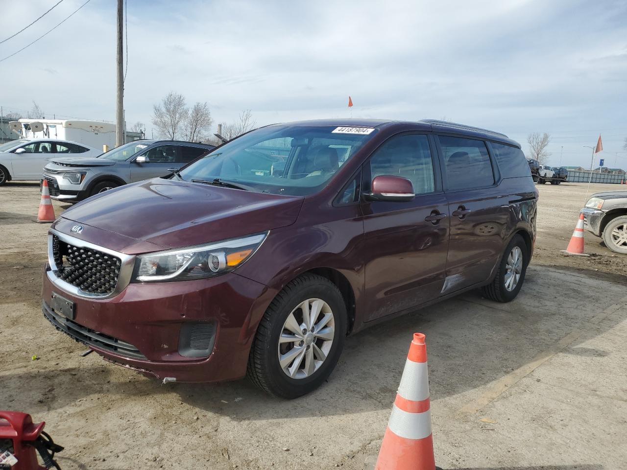 2017 KIA SEDONA LX