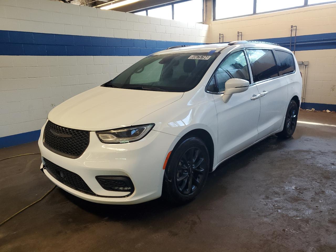 2021 CHRYSLER PACIFICA TOURING L