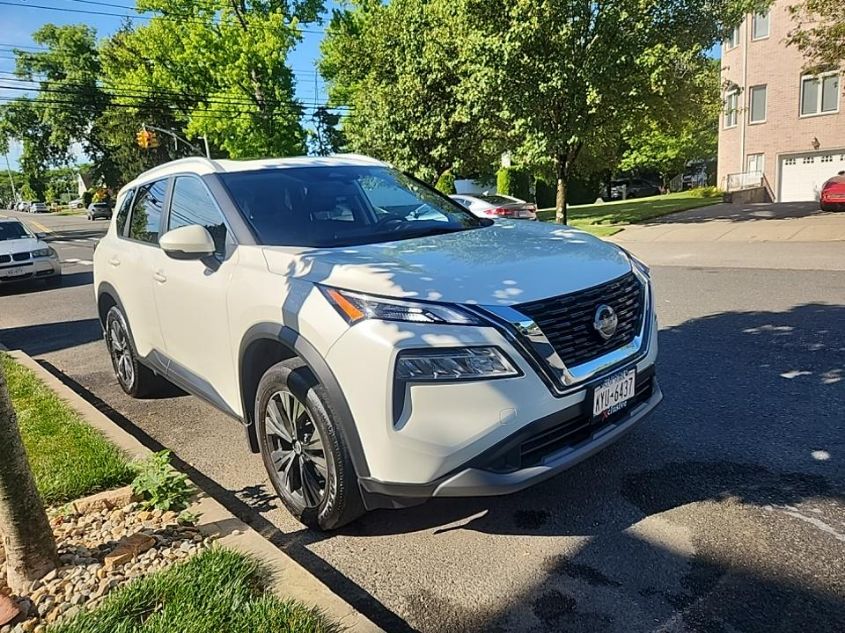 2022 NISSAN ROGUE SV