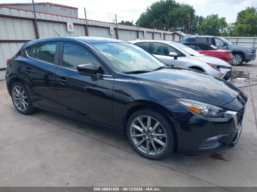 2018 MAZDA MAZDA3 TOURING