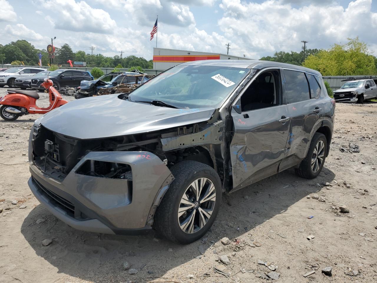 2021 NISSAN ROGUE SV