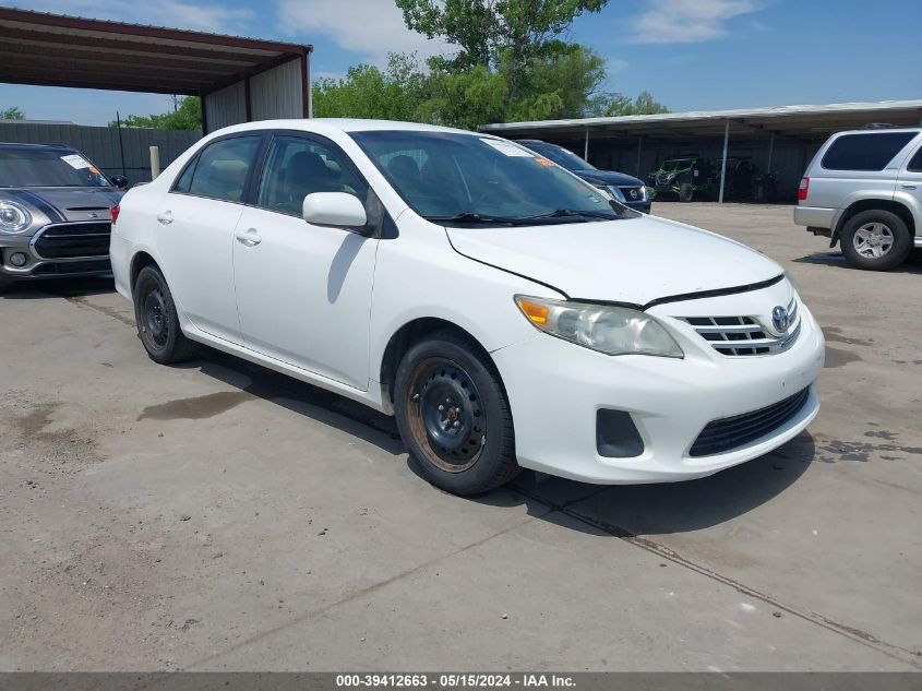 2013 TOYOTA COROLLA LE