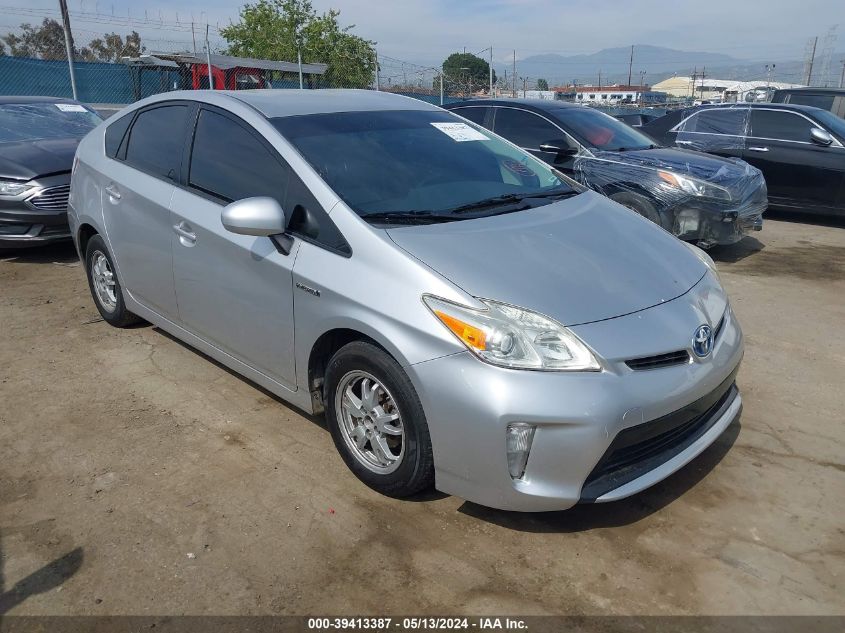 2013 TOYOTA PRIUS FOUR