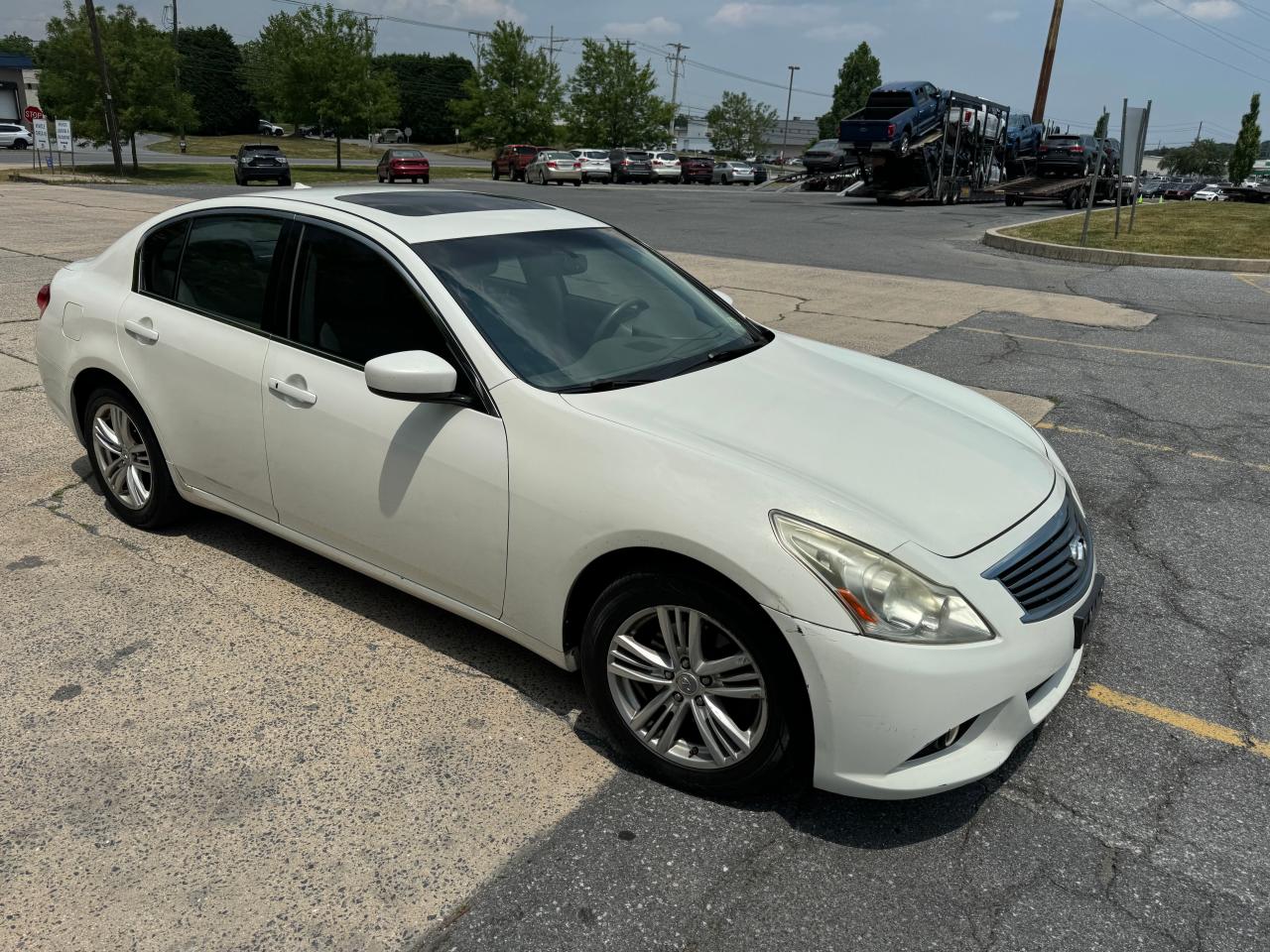 2010 INFINITI G37