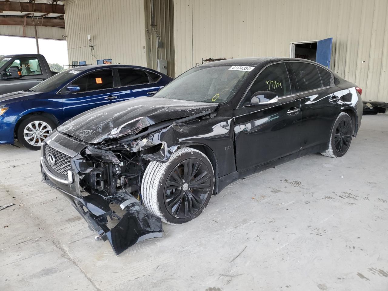 2018 INFINITI Q50 LUXE