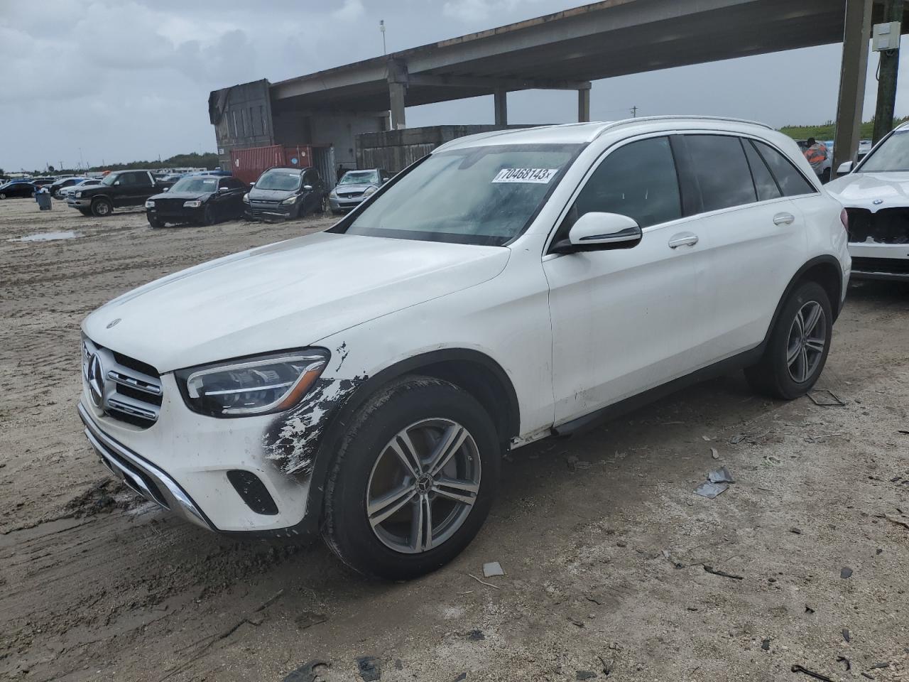 2020 MERCEDES-BENZ GLC 300