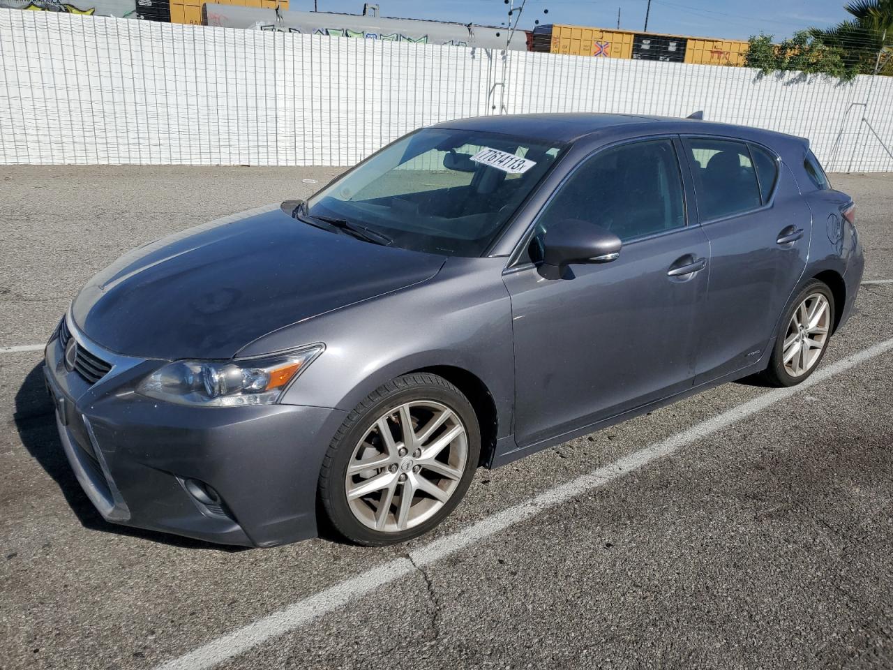 2016 LEXUS CT 200