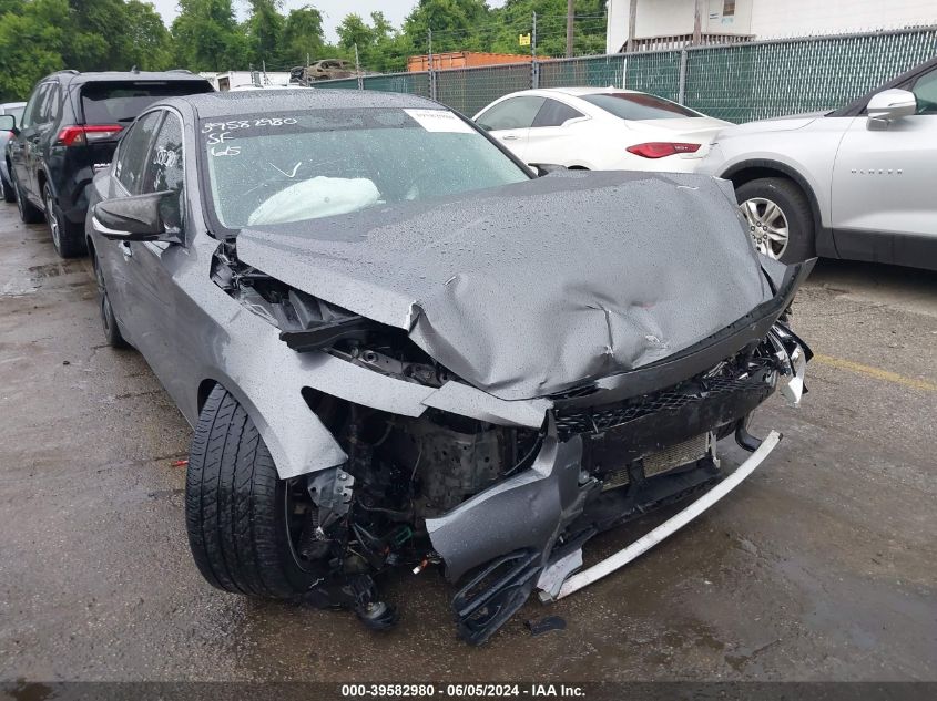 2015 INFINITI Q50 SPORT