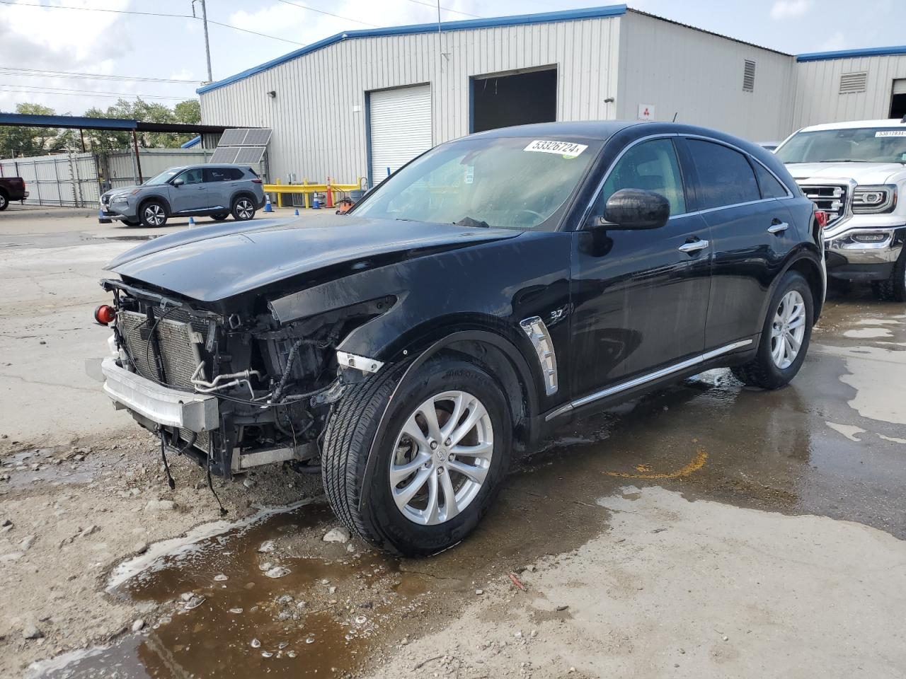 2016 INFINITI QX70