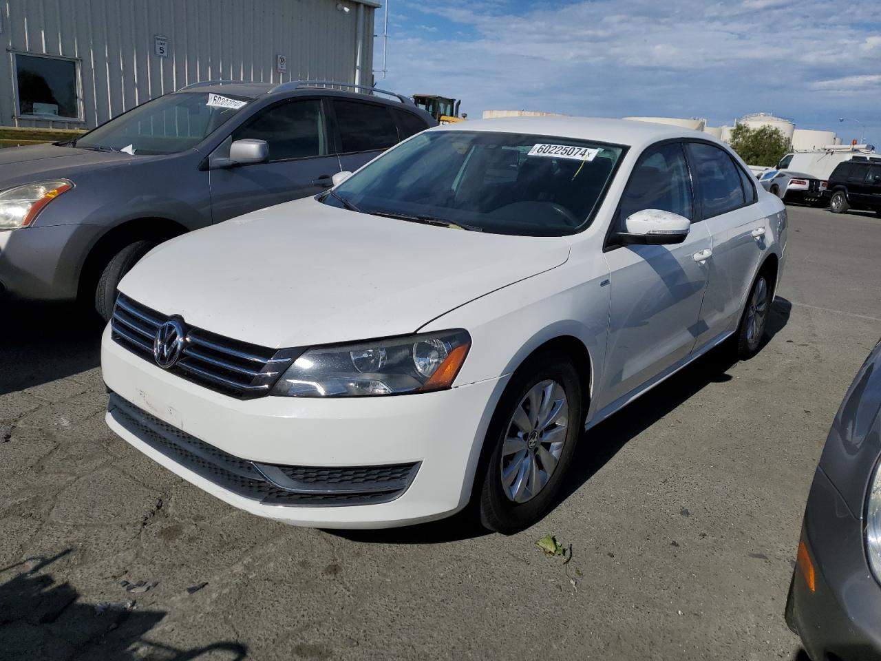 2014 VOLKSWAGEN PASSAT S