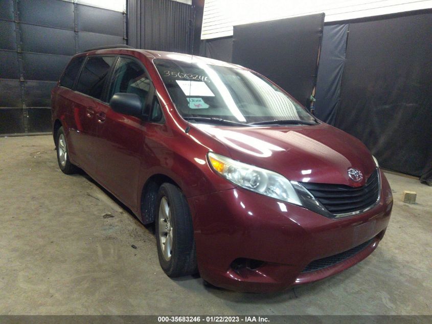 2011 TOYOTA SIENNA LE V6