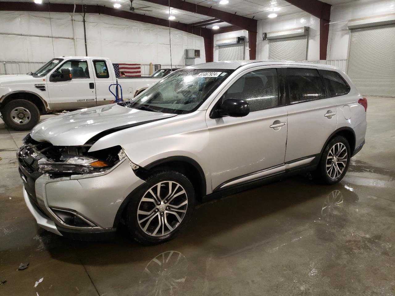 2018 MITSUBISHI OUTLANDER SE