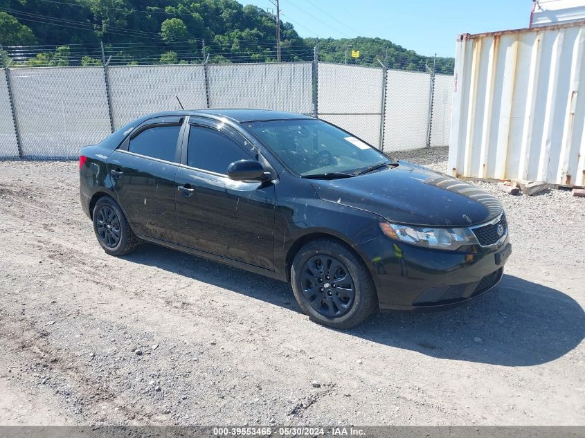 2013 KIA FORTE LX