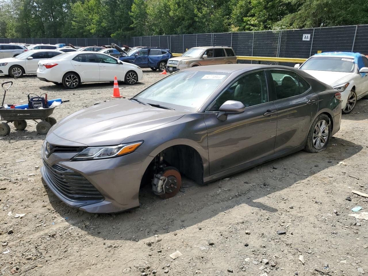 2020 TOYOTA CAMRY LE