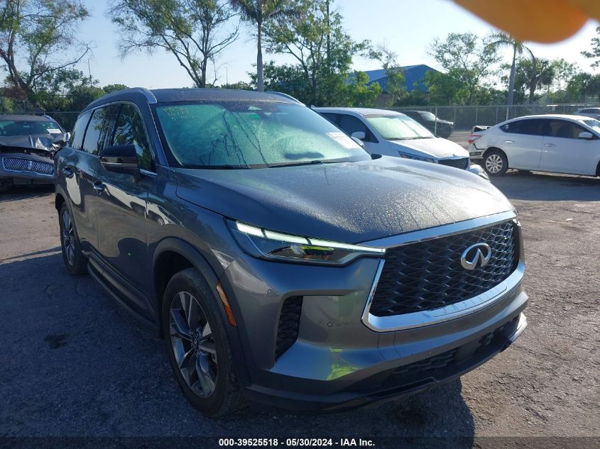 2023 INFINITI QX60 LUXE