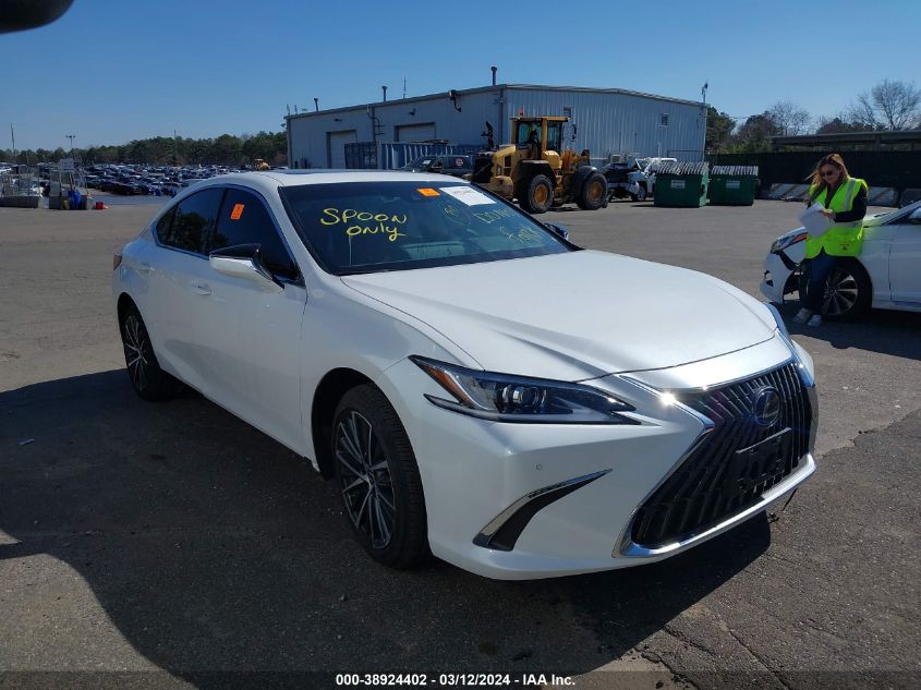 2024 LEXUS ES 250