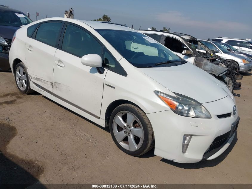 2013 TOYOTA PRIUS FIVE