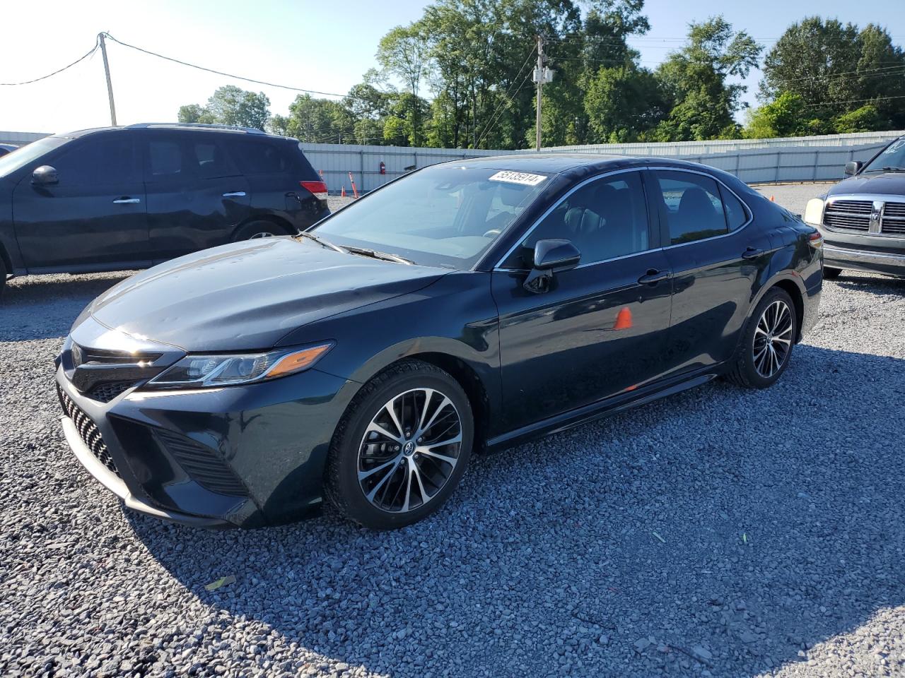 2020 TOYOTA CAMRY SE