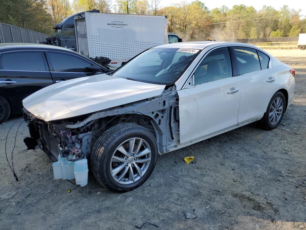 2015 INFINITI Q50 BASE