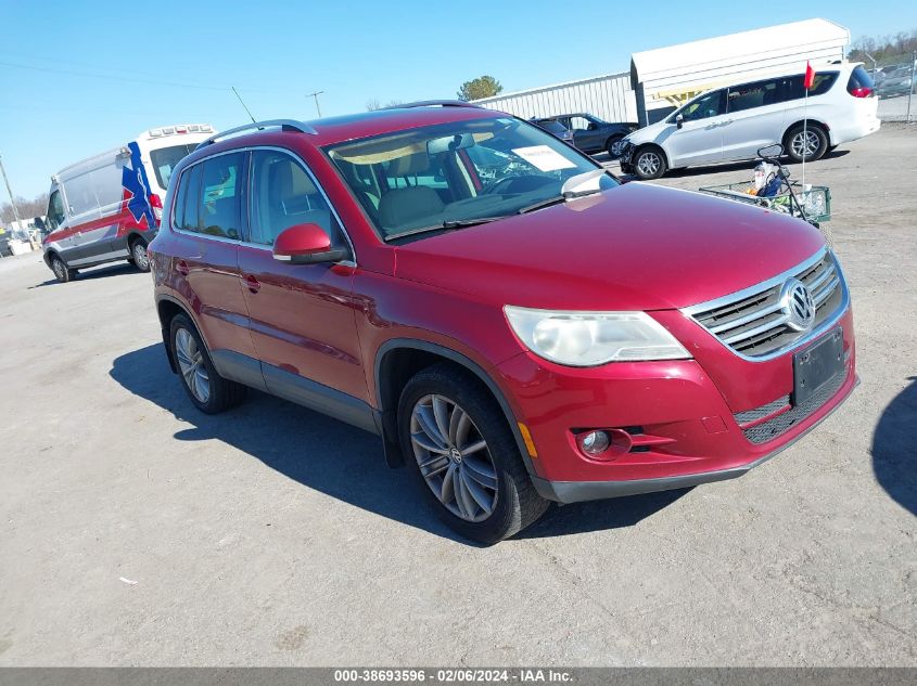 2011 VOLKSWAGEN TIGUAN SE