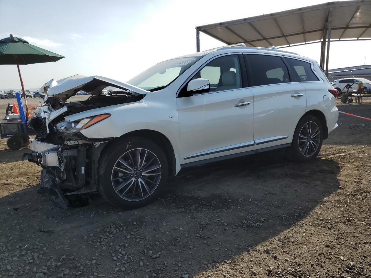 2020 INFINITI QX60 LUXE