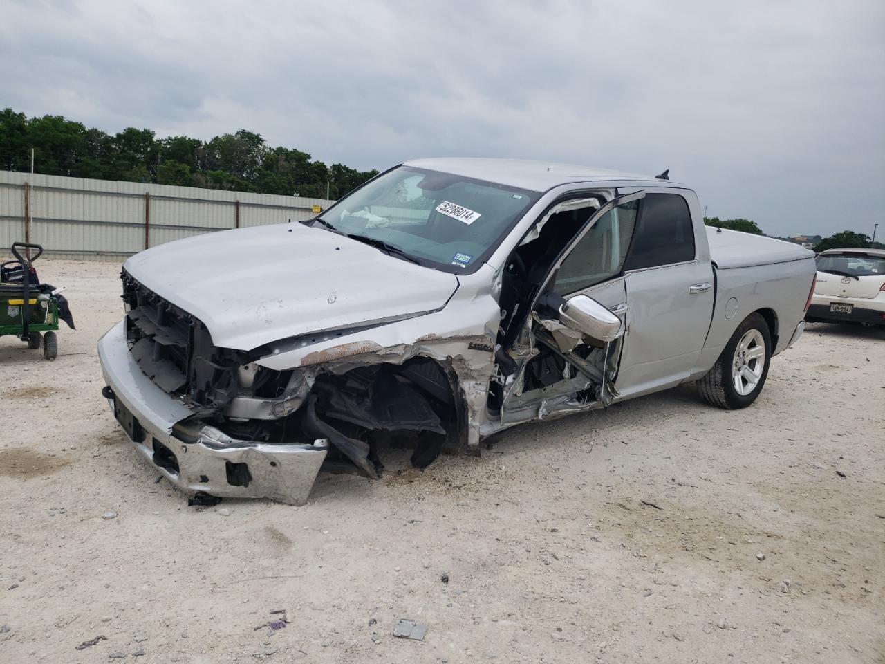 2018 RAM 1500 SLT