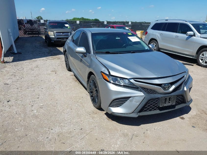 2020 TOYOTA CAMRY SE