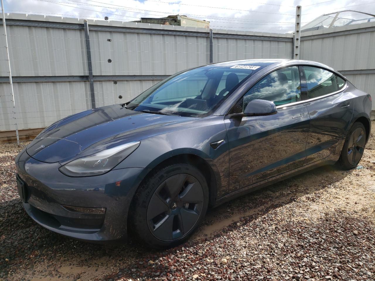 2022 TESLA MODEL 3