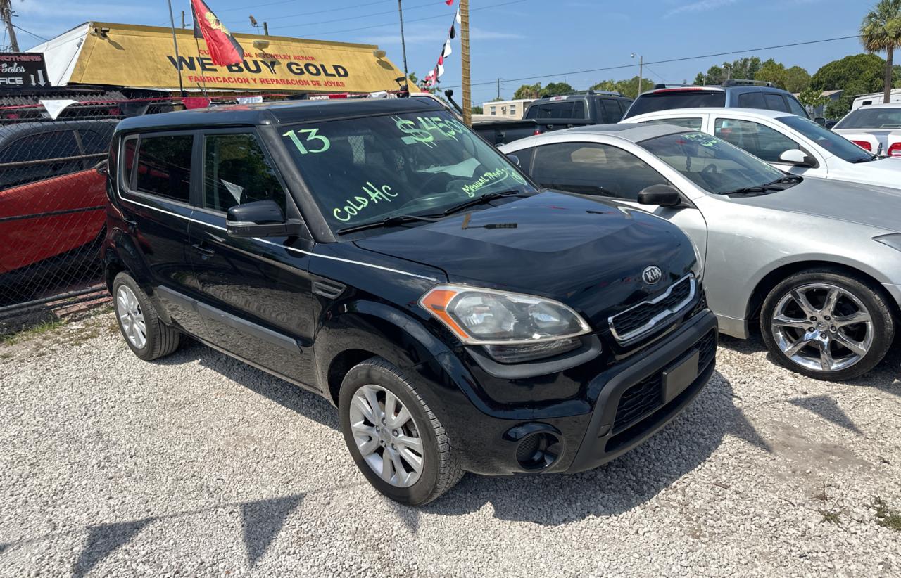 2013 KIA SOUL +