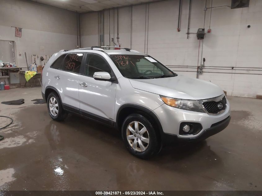 2012 KIA SORENTO LX